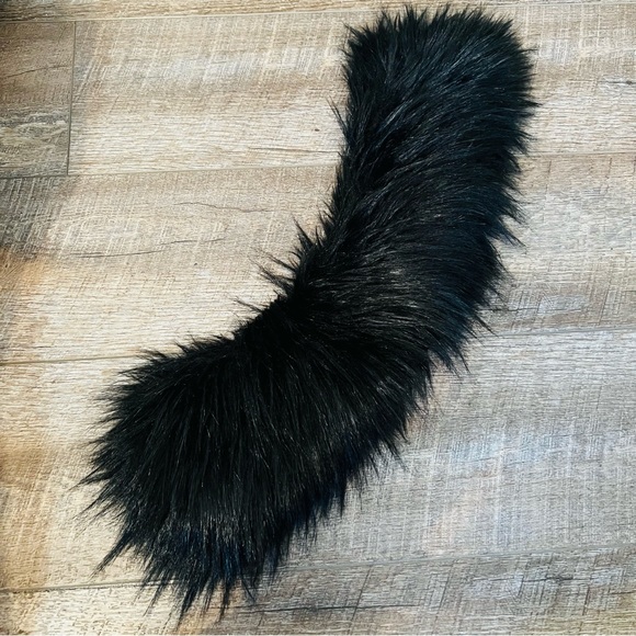 Bagatelle
Faux-Fur Collar Denim Jacket - Picture 7 of 7